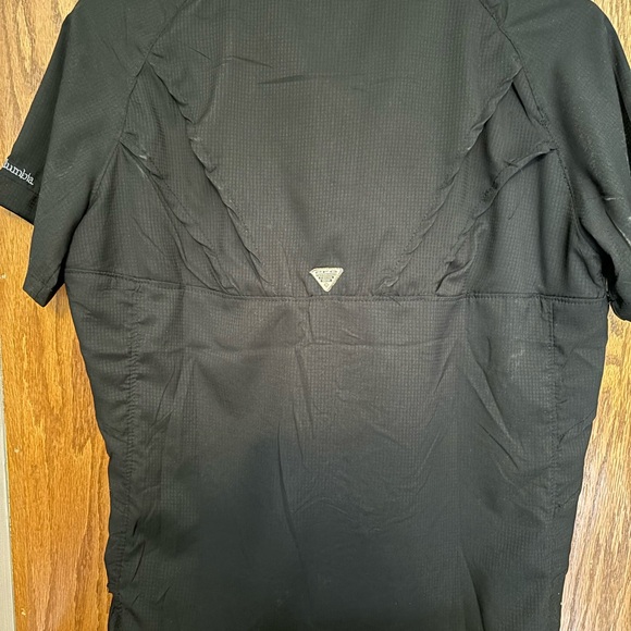 Women’s Columbia Omni shade large - Picture 4 of 4